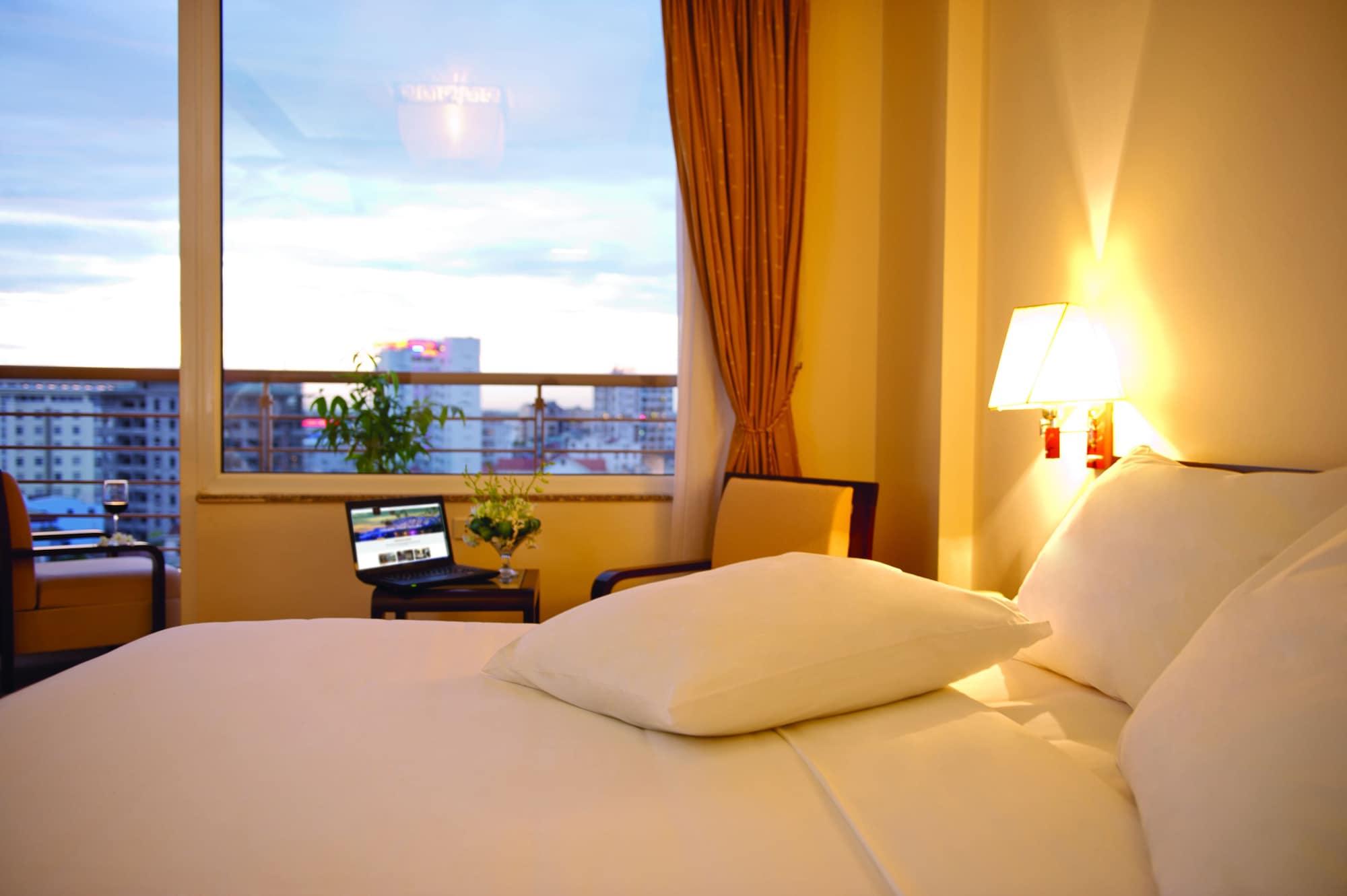 Cherish Hue Hotel Екстер'єр фото